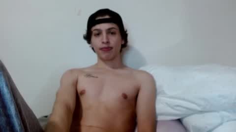 Snapshot of topzaddy chatting on February 3, 9:41 am TopZaddy online show from February 3, 9:41 am