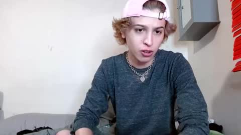 Snapshot of topzaddy chatting on November 11, 8:03 am TopZaddy online show from November 11, 8:03 am