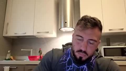 toro_arrapato online show from October 4, 12:25 pm