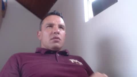 Snapshot of toro_negris1 chatting on February 17, 6:26 pm find them online show from February 17, 6:26 pm