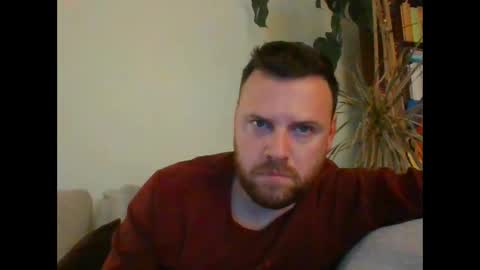 Snapshot of torth666 chatting on February 18, 9:20 pm torth666 online show from February 18, 9:20 pm