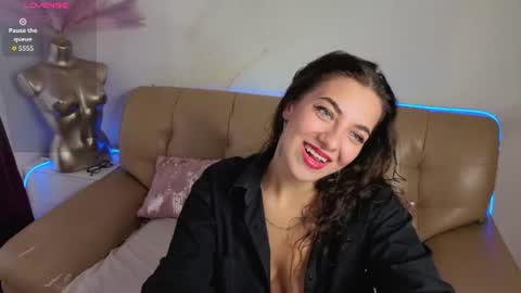 Snapshot of tory_vixen chatting on July 17, 2:07 am Victoria online show from July 17, 2:07 am