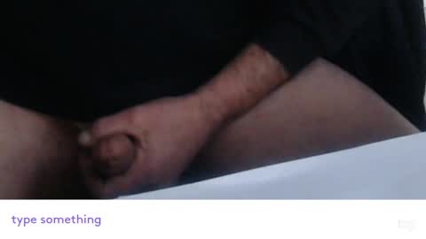 Snapshot of tosh987654321 chatting on January 28, 10:12 am tosh987654321 online show from January 28, 10:12 am