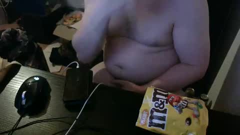 Snapshot of totox1989 chatting on January 2, 11:27 pm Totox online show from January 2, 11:27 pm