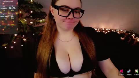 Snapshot of touch_m3 chatting on December 6, 8:37 am online show from December 6, 8:37 am