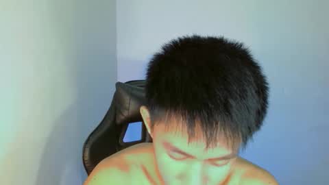 Snapshot of touch_of_alison chatting on October 24, 1:35 am Alison online show from October 24, 1:35 am