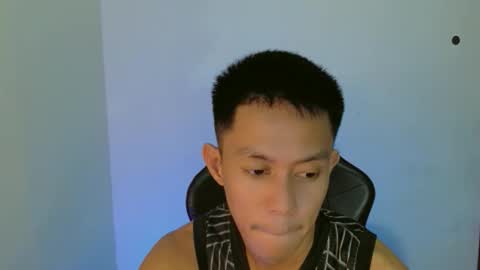 Snapshot of touch_of_alison chatting on November 11, 1:27 am Alison online show from November 11, 1:27 am