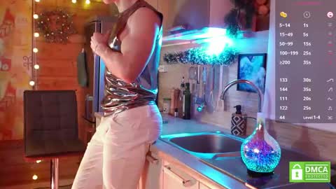 Snapshot of touch_of_eros chatting on February 21, 4:07 am Paul online show from February 21, 4:07 am