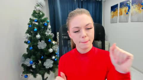 Snapshot of touch_the_heart chatting on December 28, 2:32 pm Touch The Heart online show from December 28, 2:32 pm