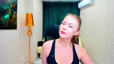 Snapshot of touch_the_heart chatting on February 10, 9:25 am Touch The Heart online show from February 10, 9:25 am