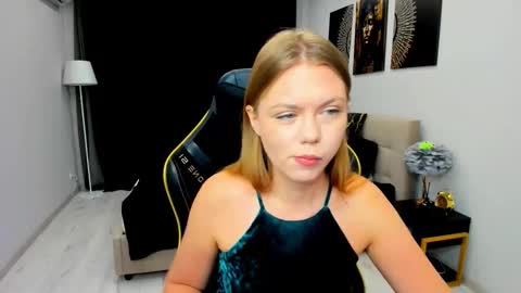 Touch The Heart online show from February 24, 3:15 am