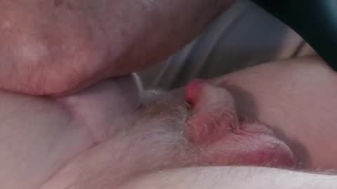 Snapshot of touchmerighthere chatting on December 2, 8:11 pm Jim online show from December 2, 8:11 pm