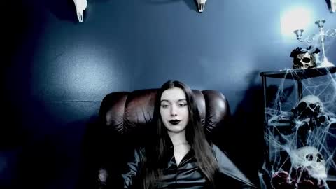 toxicdomme online show from February 10, 6:56 pm