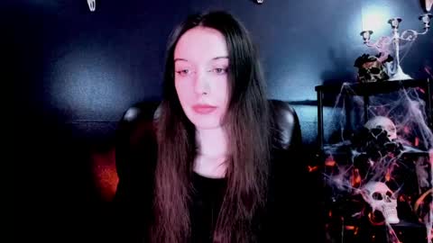 toxicdomme online show from March 27, 7:46 pm