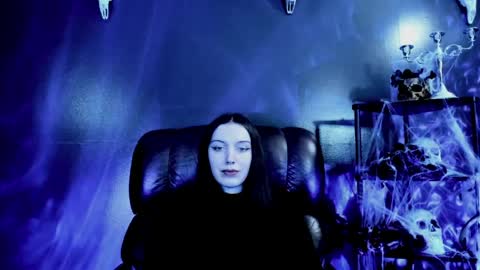 toxicdomme online show from April 7, 4:40 pm