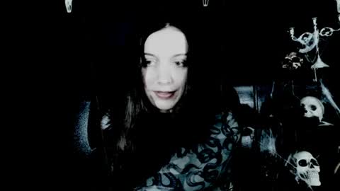 Snapshot of toxicdomme chatting on June 25, 4:22 pm toxicdomme online show from June 25, 4:22 pm