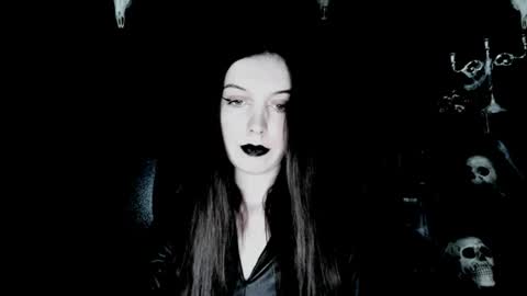 Snapshot of toxicdomme chatting on August 3, 4:44 pm toxicdomme online show from August 3, 4:44 pm
