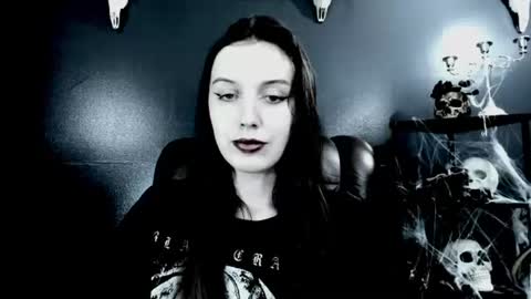 Snapshot of toxicdomme chatting on August 4, 9:06 pm toxicdomme online show from August 4, 9:06 pm