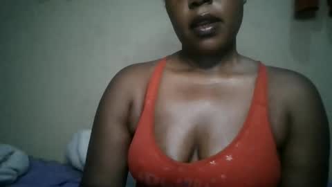 tracy304 online show from February 12, 3:51 pm