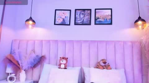 Tracy  online show from May 12, 8:50 pm