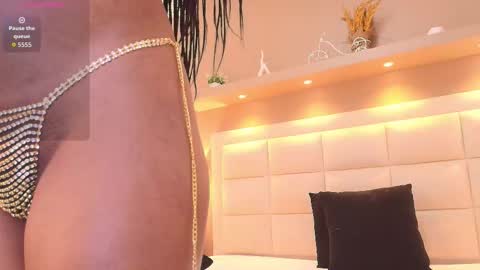 Tracy online show from October 31, 1:23 pm