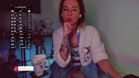 Snapshot of trafka_murafka chatting on January 19, 8:51 pm Hey my name is Kiri Kiri online show from January 19, 8:51 pm