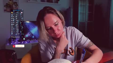 Snapshot of trafka_murafka chatting on September 27, 4:01 pm Hey my name is Kiri Kiri online show from September 27, 4:01 pm