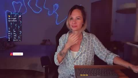 Snapshot of trafka_murafka chatting on November 9, 4:38 pm Hey my name is Kiri Kiri online show from November 9, 4:38 pm