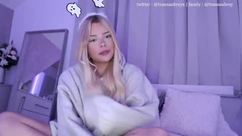 aubrey 3 online show from October 16, 7:26 pm