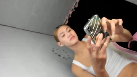 Rhiane online show from February 10, 5:52 pm