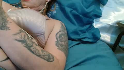 transexdotada online show from November 5, 3:12 pm