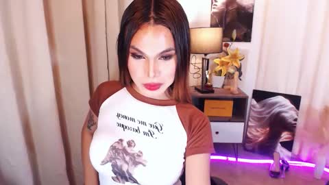 Selena the real cummer online show from December 20, 8:21 am