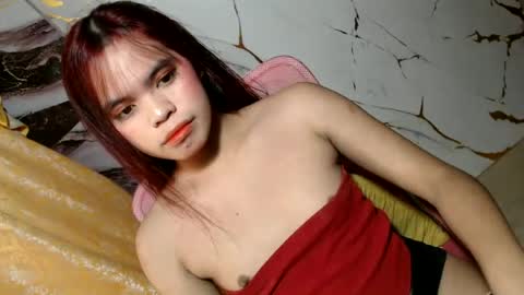 Snapshot of transpinay_kimxxx chatting on July 5, 11:01 pm transpinay_kimxxx online show from July 5, 11:01 pm