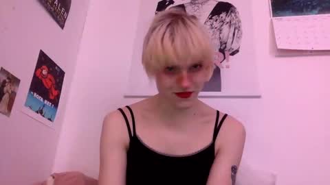 CandyySlut online show from March 5, 9:37 pm