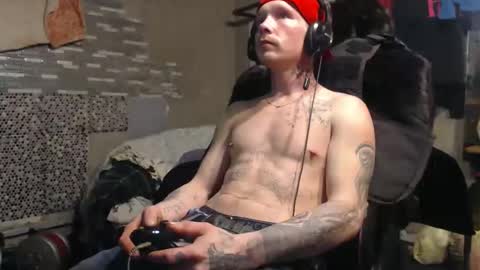 trapb606 online show from March 5, 4:52 am