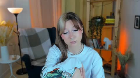 Snapshot of trapsaintgirl chatting on January 16, 3:24 pm Nyuta Hartmann online show from January 16, 3:24 pm