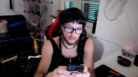 Snapshot of travanale chatting on September 17, 8:16 am travanale online show from September 17, 8:16 am