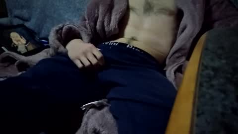 Snapshot of travelbait chatting on November 23, 2:22 am travelbait online show from November 23, 2:22 am