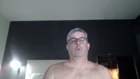 Travelingman53 online show from March 6, 1:48 am