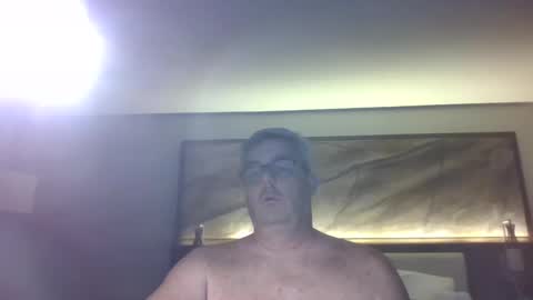Travelingman53 online show from October 31, 3:40 am