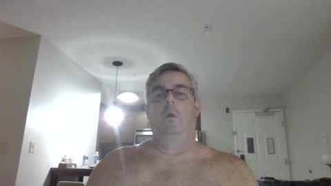 Travelingman53 online show from December 5, 4:43 am
