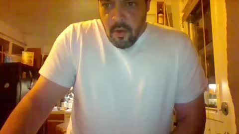 Snapshot of traxxxman1 chatting on November 4, 5:17 am traxxxman1 online show from November 4, 5:17 am