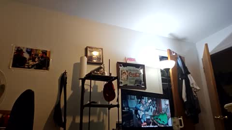 Snapshot of traxxxman1 chatting on November 5, 2:33 am traxxxman1 online show from November 5, 2:33 am