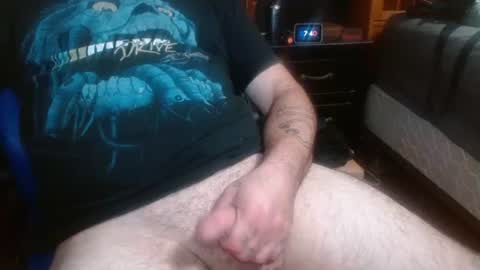 Snapshot of treasured_trash chatting on July 12, 12:40 pm Dilly Dally online show from July 12, 12:40 pm