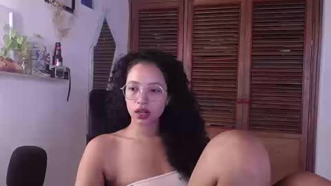 Emily online show from September 9, 1:43 pm