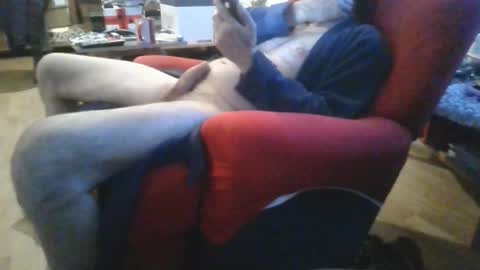 trebgeis1 online show from October 4, 5:38 am