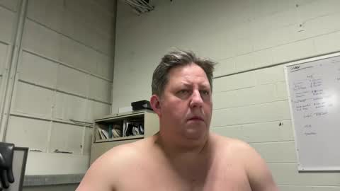 Snapshot of treborinthesky chatting on February 19, 11:04 pm treborinthesky online show from February 19, 11:04 pm