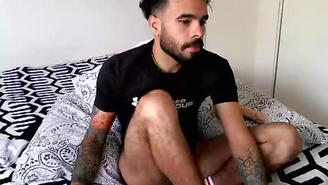 Hunter man online show from February 12, 7:02 pm