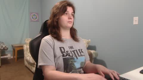 Snapshot of treejeanne chatting on January 4, 2:04 pm TreeJeanne online show from January 4, 2:04 pm