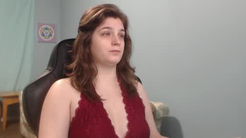 Snapshot of treejeanne chatting on February 24, 11:10 am TreeJeanne online show from February 24, 11:10 am